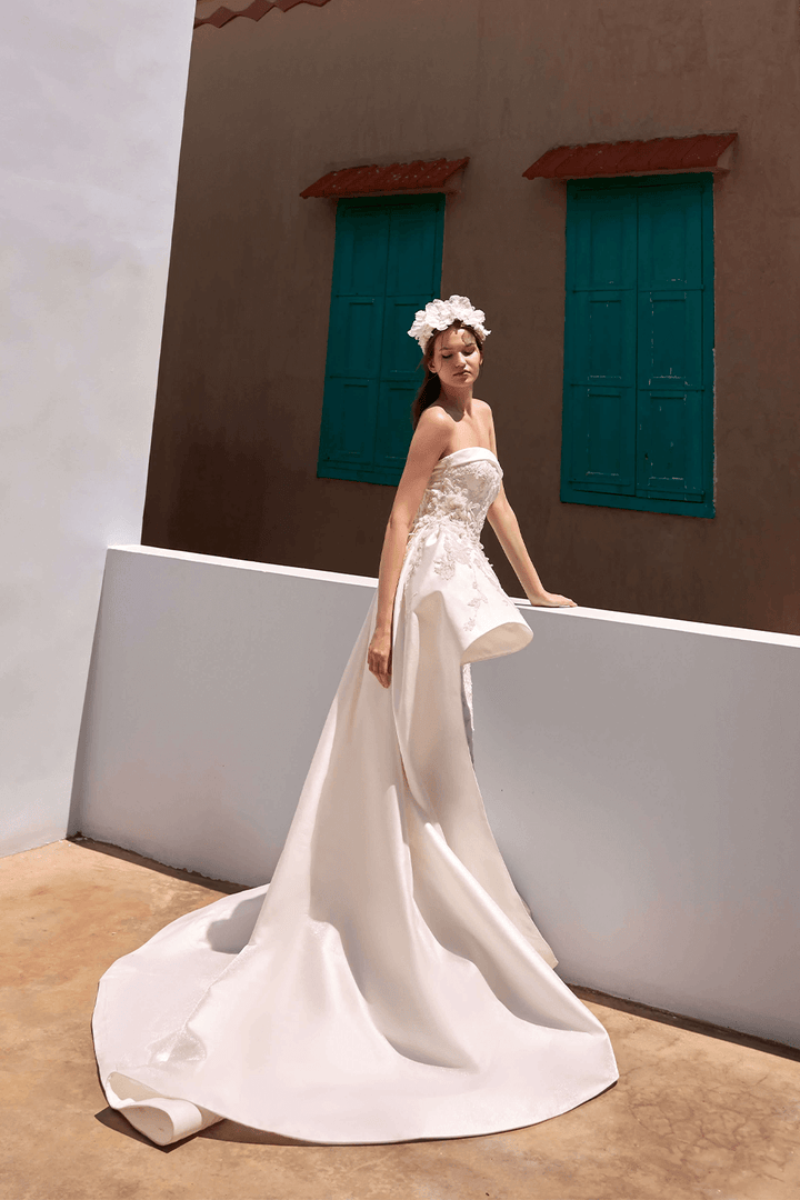Plume by Kristie, Modern Bridal Gown | Esposa