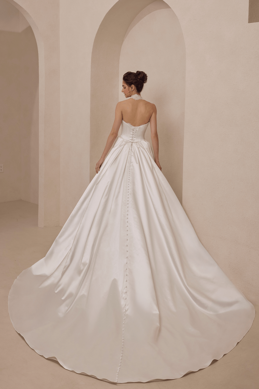 Blush, Sophisticated Straight Gown | Esposa