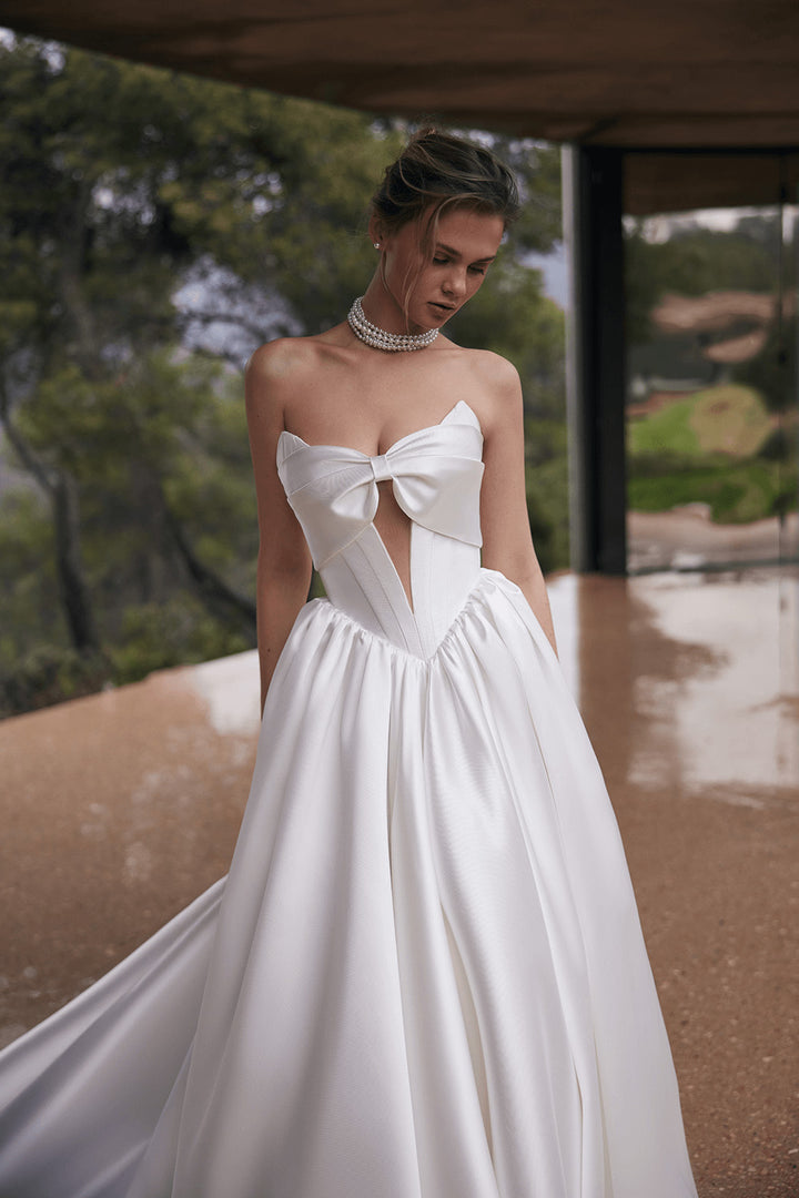 Eva Lendel, Bari, Modern Ball Gown | Esposa 