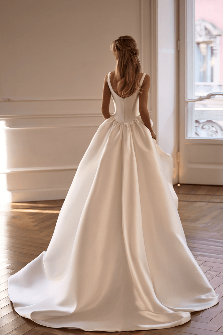 Milla Nova, Princess A-Line Gown | Esposa