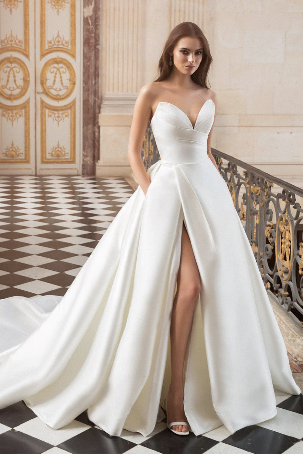 Elysee, Minimalistic Wedding Gown | Esposa
