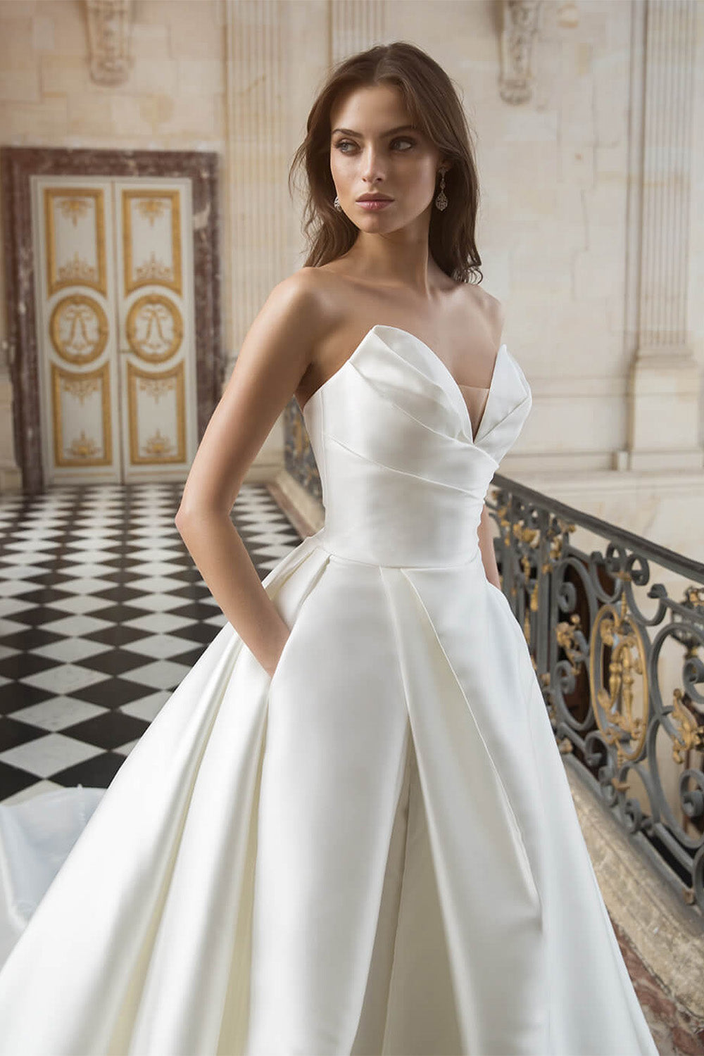 Elysee, Minimalistic Wedding Gown | Esposa