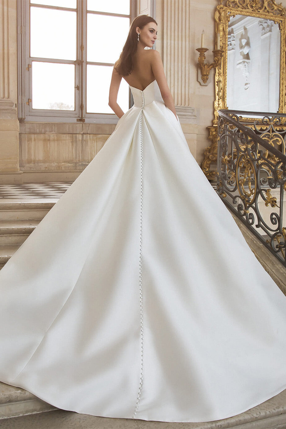 Elysee, Minimalistic Wedding Gown | Esposa