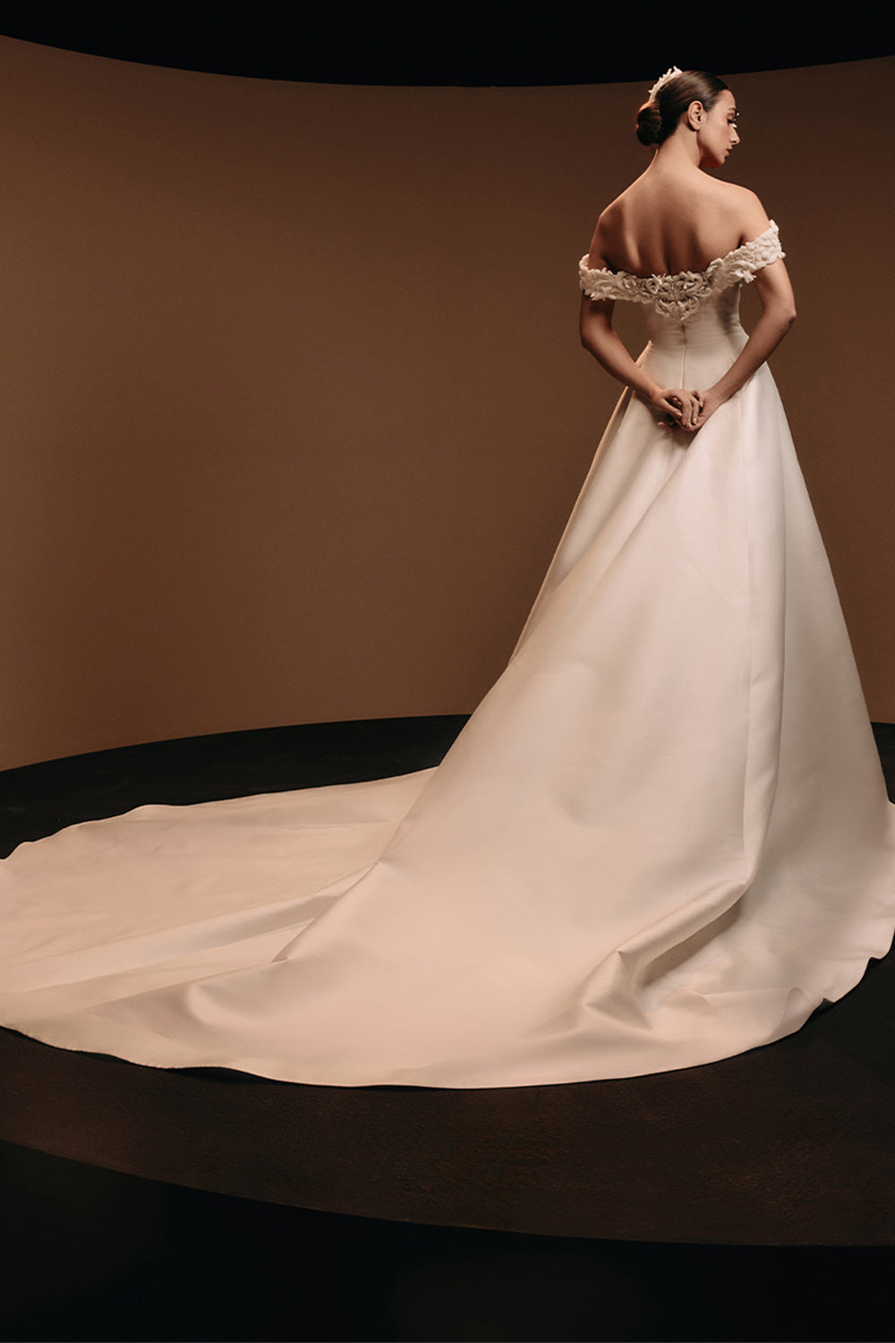 Kristie Romanos, Berenice, Romantic Lace A-Line Gown | Esposa