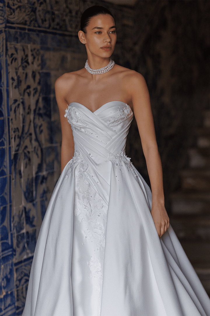 Wona Concept, Sophisticated A-line Gown | Esposa