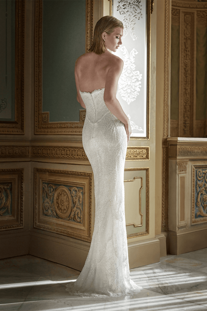Pronovias Privee, Elegant Mermaid Gown | Esposa
