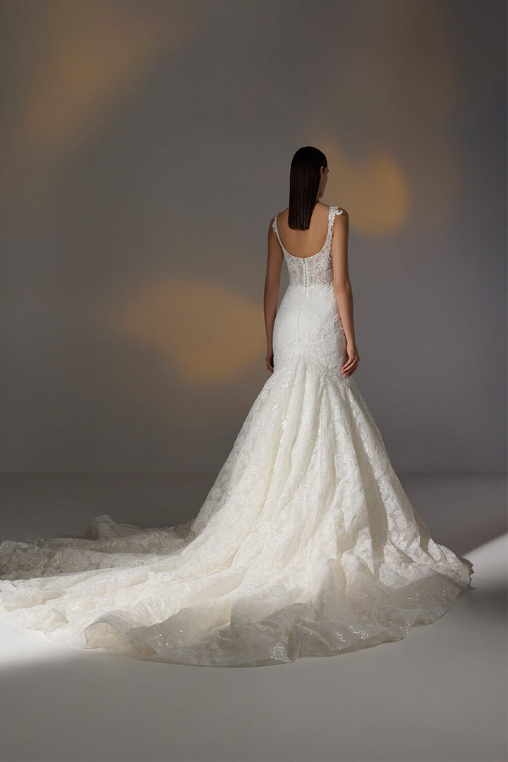 Pronovias Privée, Lace Mermaid Dress | Esposa