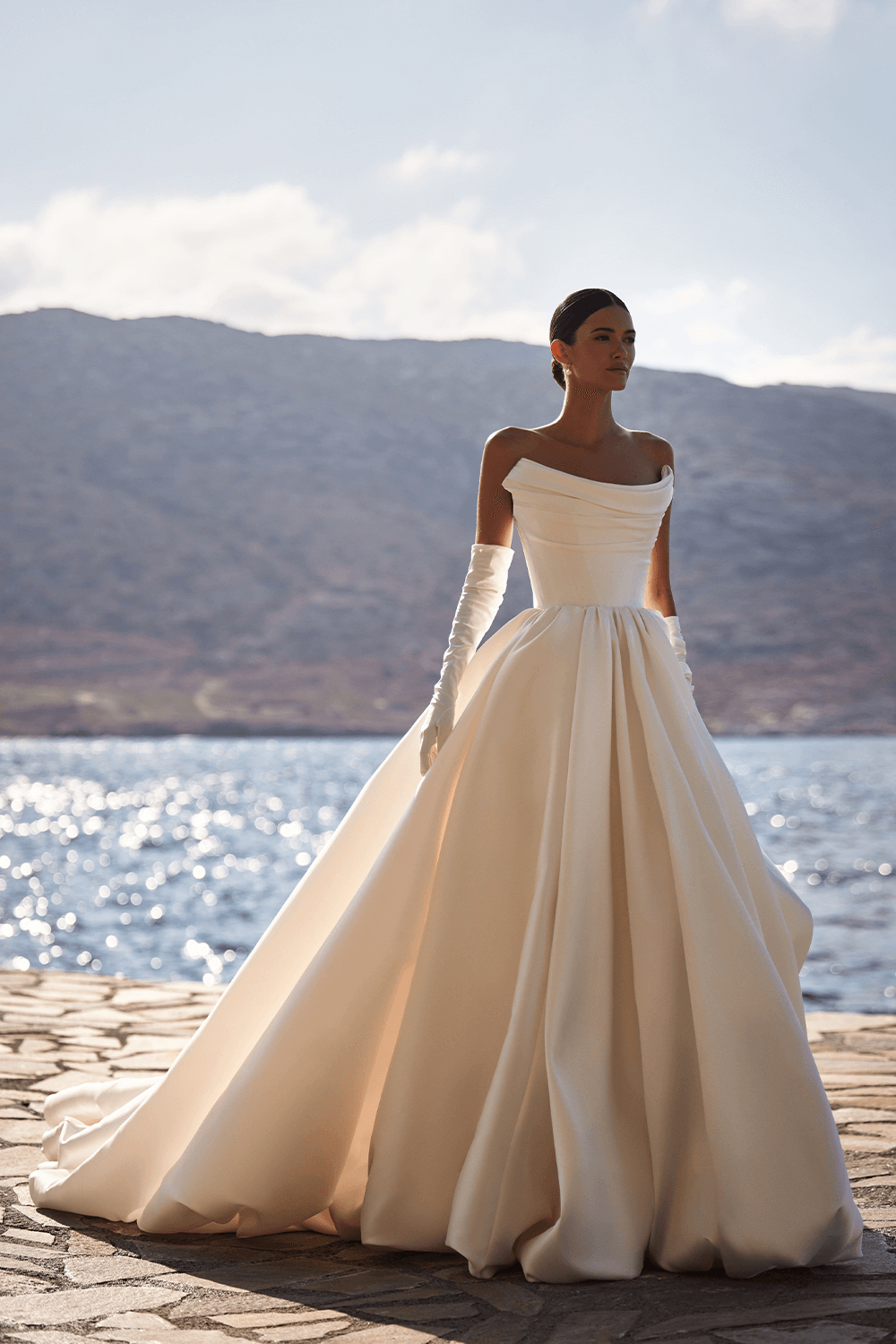Milla Nova, Statement Ball Gown | Esposa