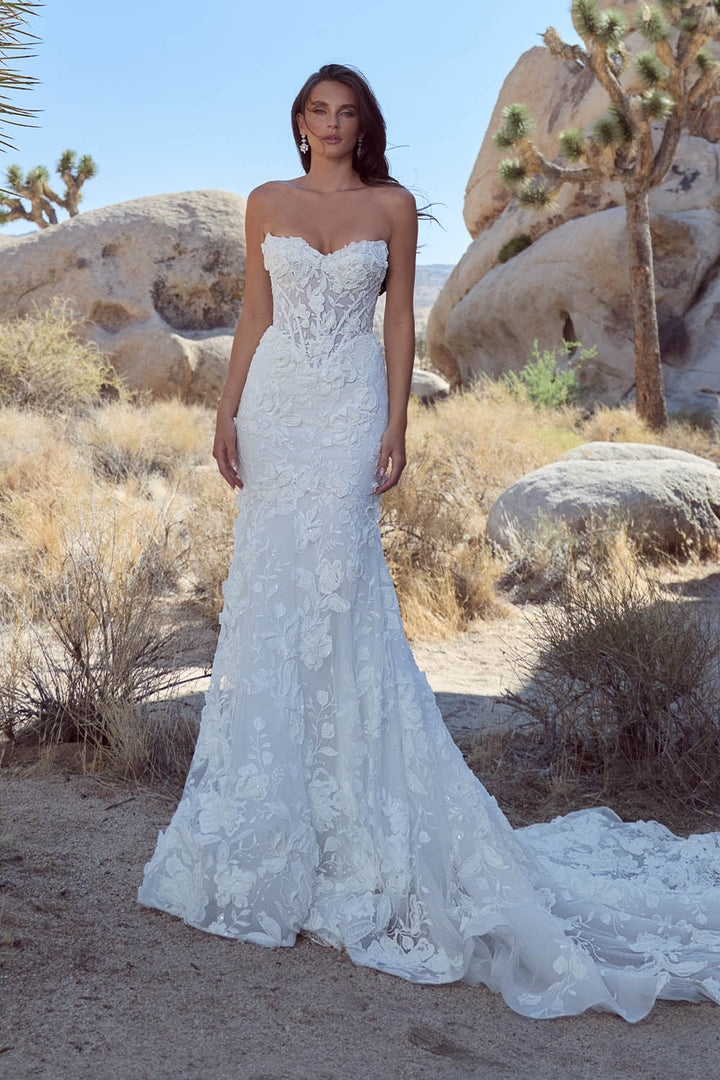 Calla Blanche, Sculpted Lace Mermaid Dress | Esposa