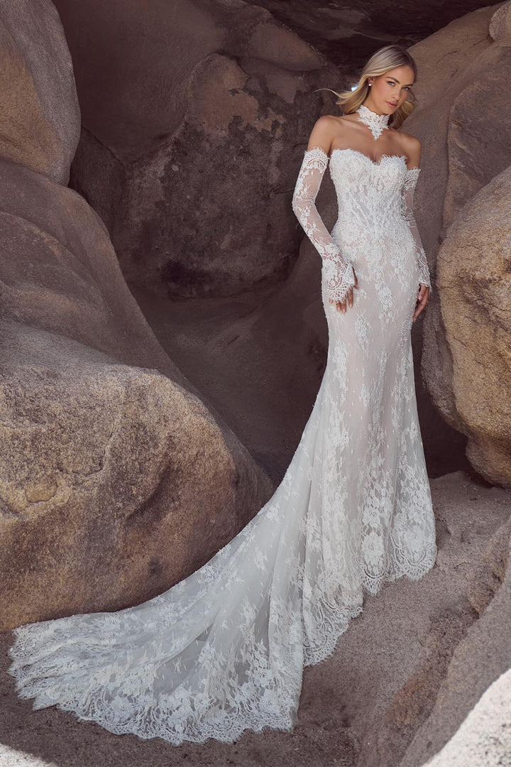 Calla Blanche, Sculptural Lace Bridal Dress | Esposa