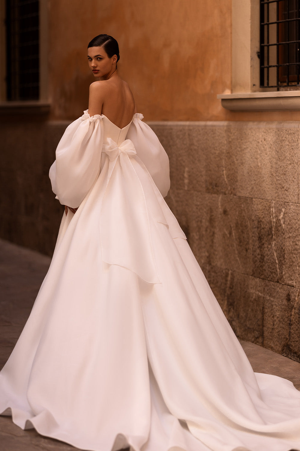 Wona Concept, Unique Wedding Dress | Esposa