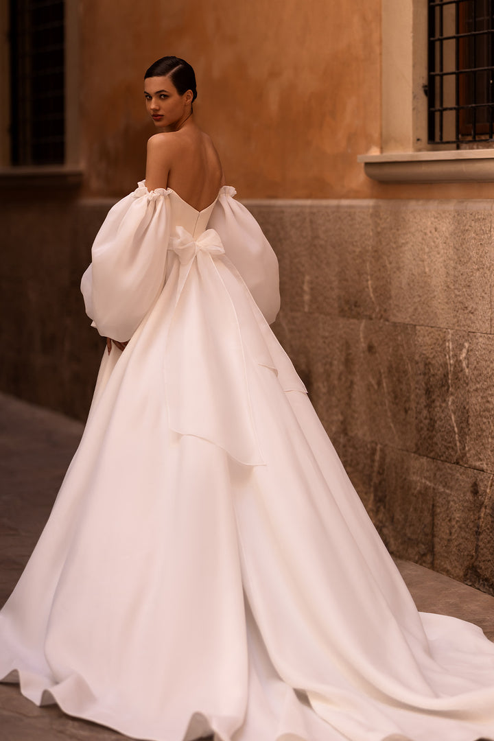 Wona Concept, Unique Wedding Dress | Esposa