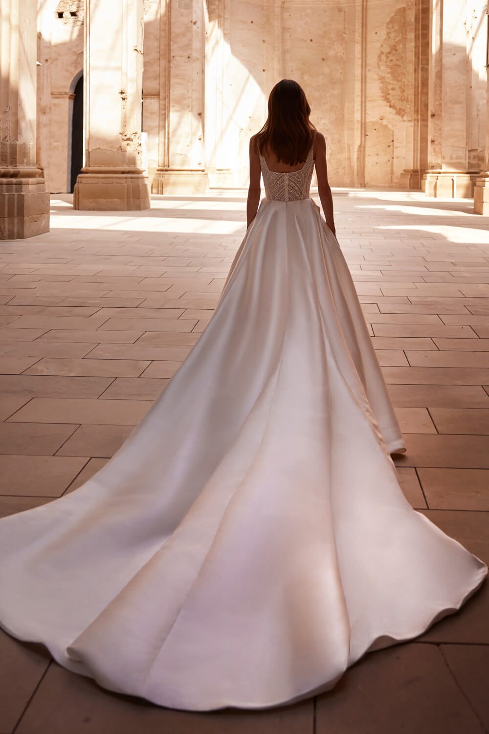 Milla Nova, Refined Dress | Esposa