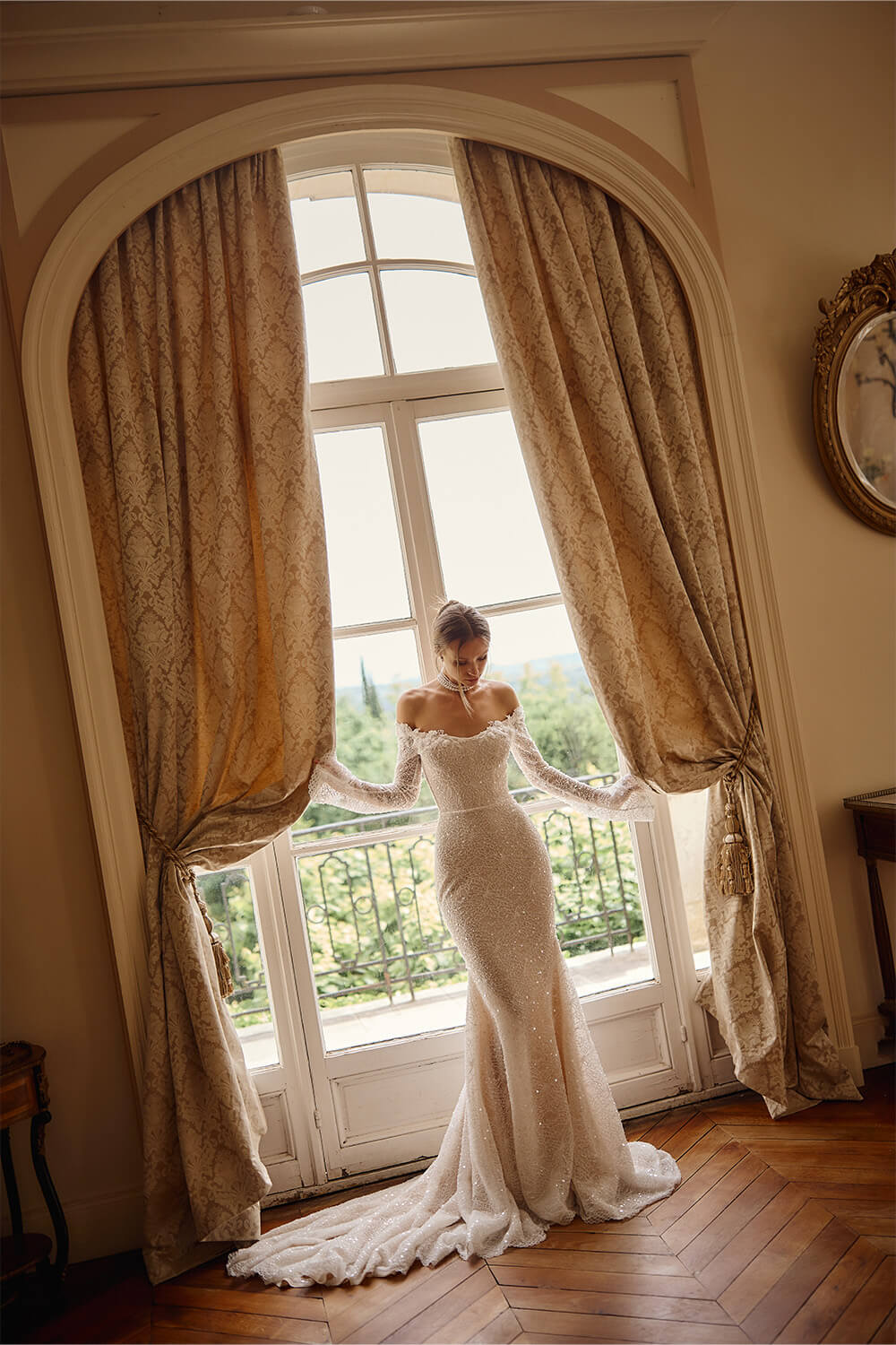 Eva Lendel, Elegant Beaded Dress | Esposa