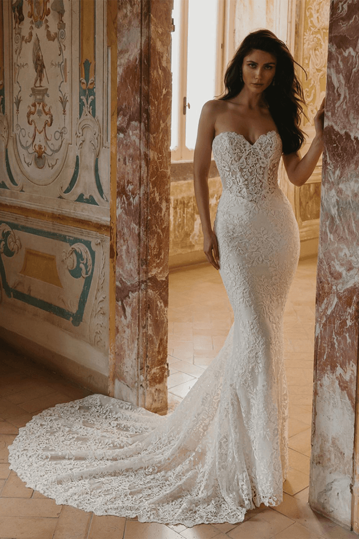 Penliv, Versatile Fit and Flare Gown | Esposa