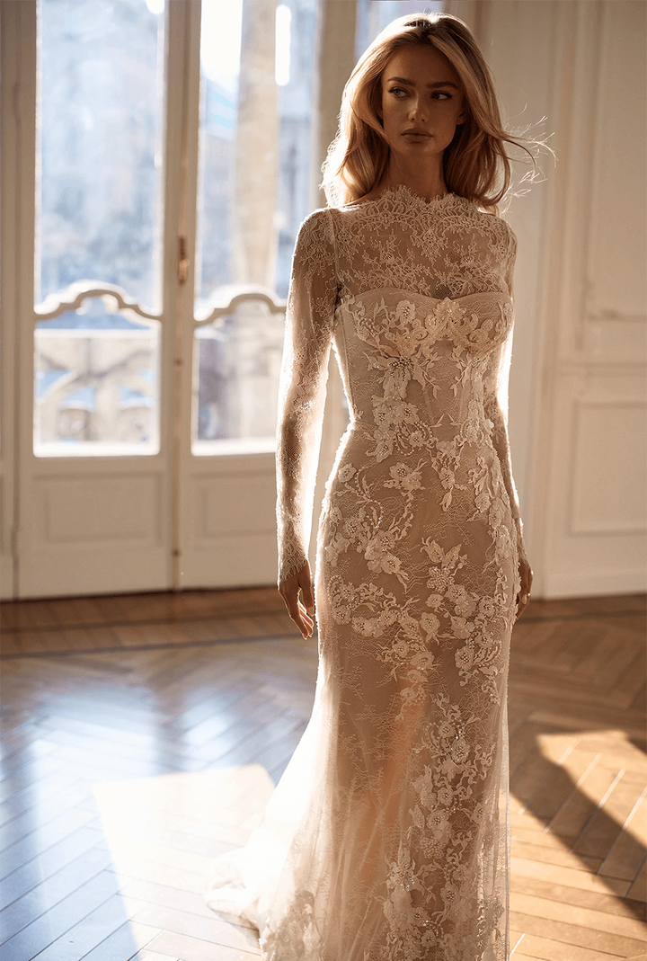 Milla Nova, Ethereal Straight Gown | Esposa