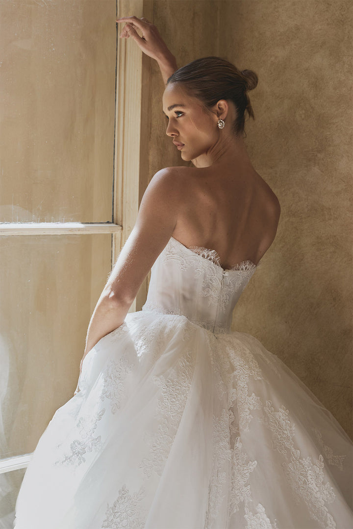 Steven Khalil, Dana, Romantic Lace Ballgown | Esposa