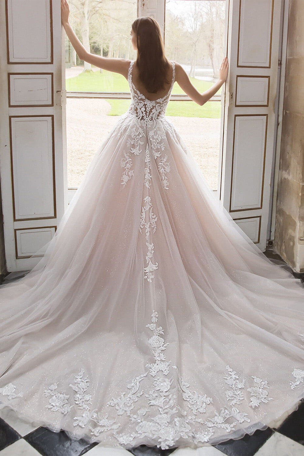 Elysee, Tulle Wedding Gown | Esposa
