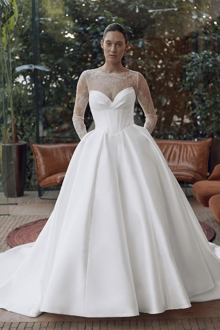 Elysee, Giovanna, Minimalist Ball Gown | Esposa