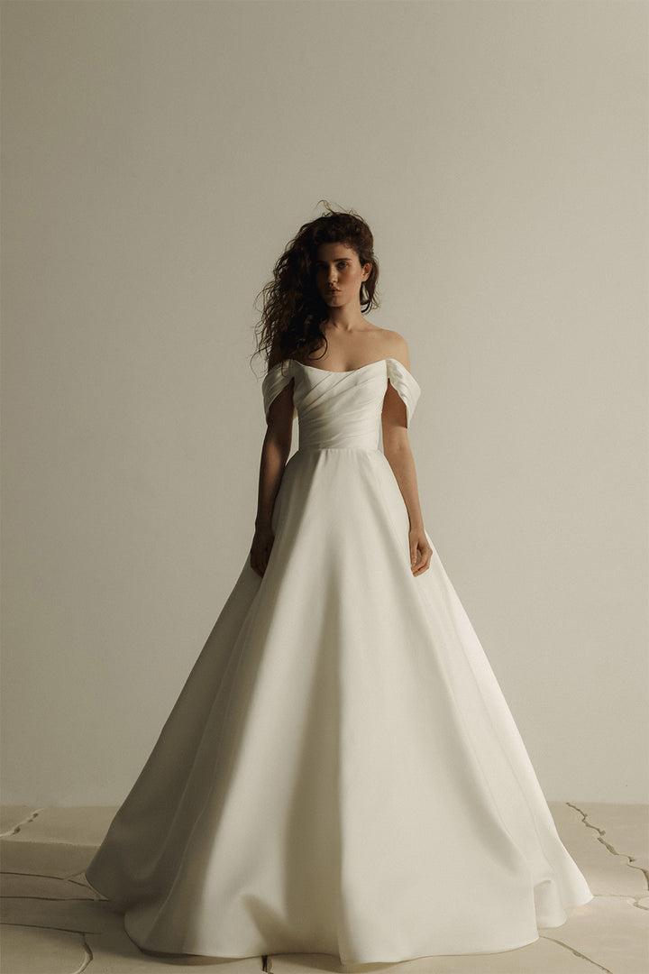 Eva Lendel, Devon, Graceful A-Line Gown | Esposa