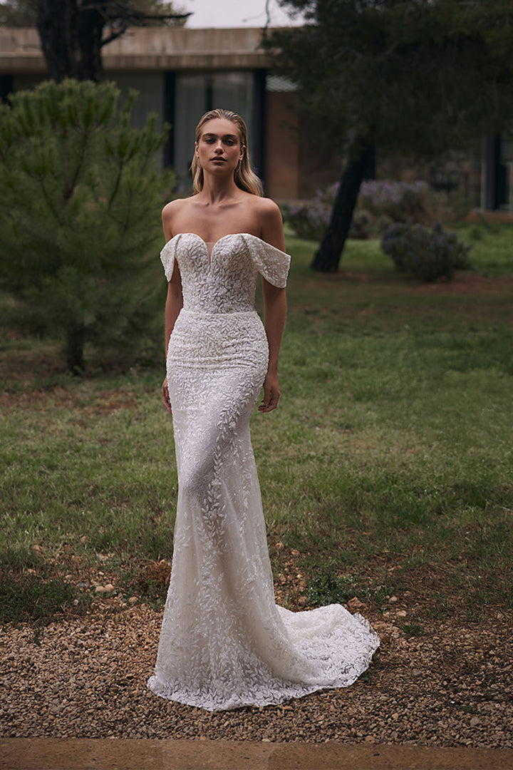 Eva Lendel, Oda, Stunning Mermaid Gown | Esposa