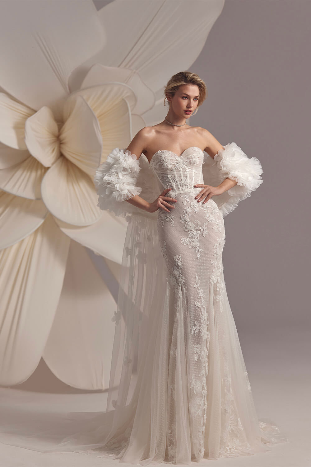 Eva Lendel, Sheyniss, Lace Corset Dress | Esposa