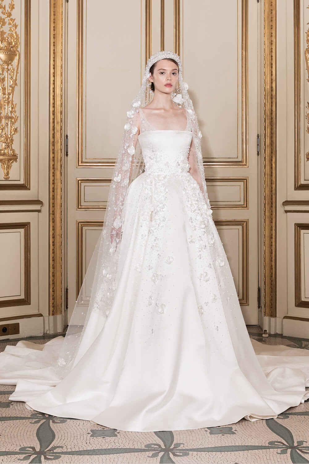 Georges Hobeika, Elegant Bridal Gown | Esposa