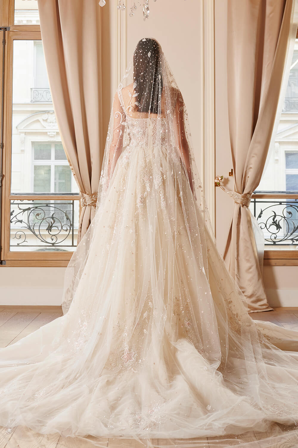 Georges Hobeika, Lace Tulle Gown | Esposa