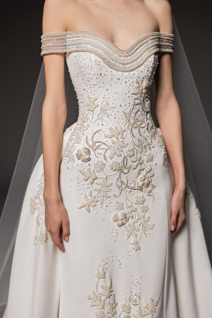 Georges Hobeika, Sculpted Bridal Gown | Esposa