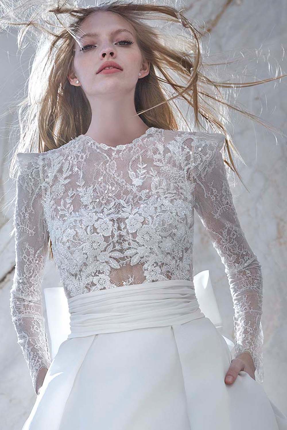 Atelier Pronovias, Lace Bridal Dress | Esposa