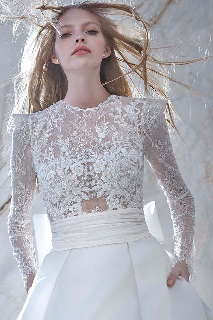 Atelier Pronovias, Lace Bridal Dress | Esposa