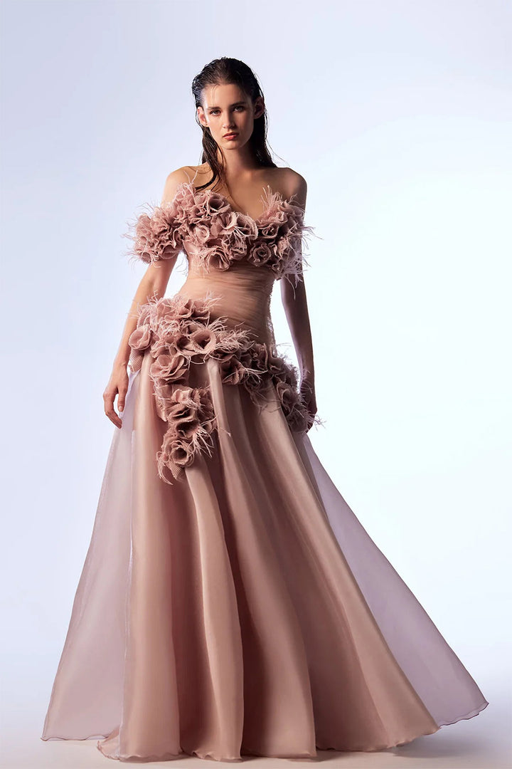 Gaby Charbachy, Edgy Tulle Gown | Esposa