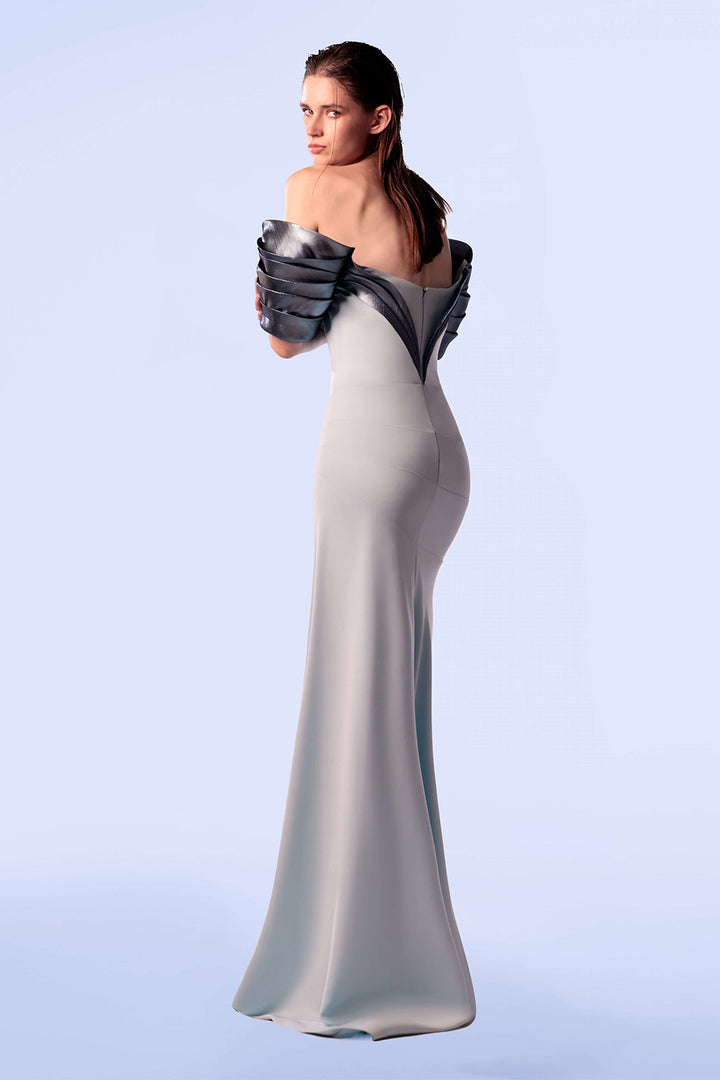 Gaby Charbachy, Off Shoulder Dress | Esposa