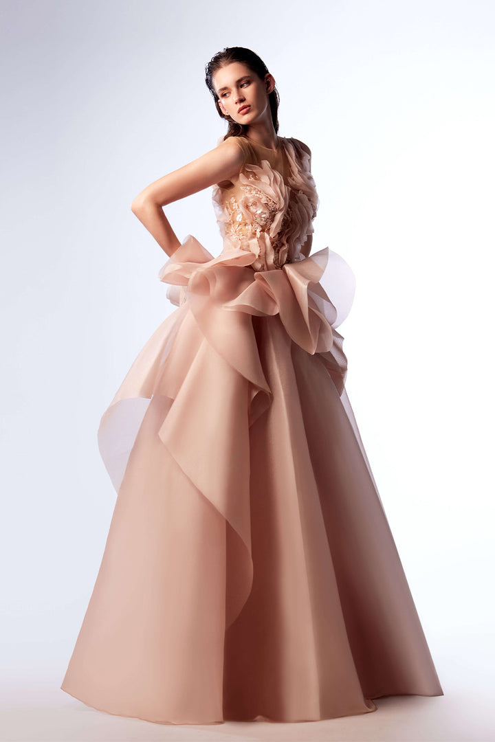 Gaby Charbachy, Unique Tulle Gown | Esposa