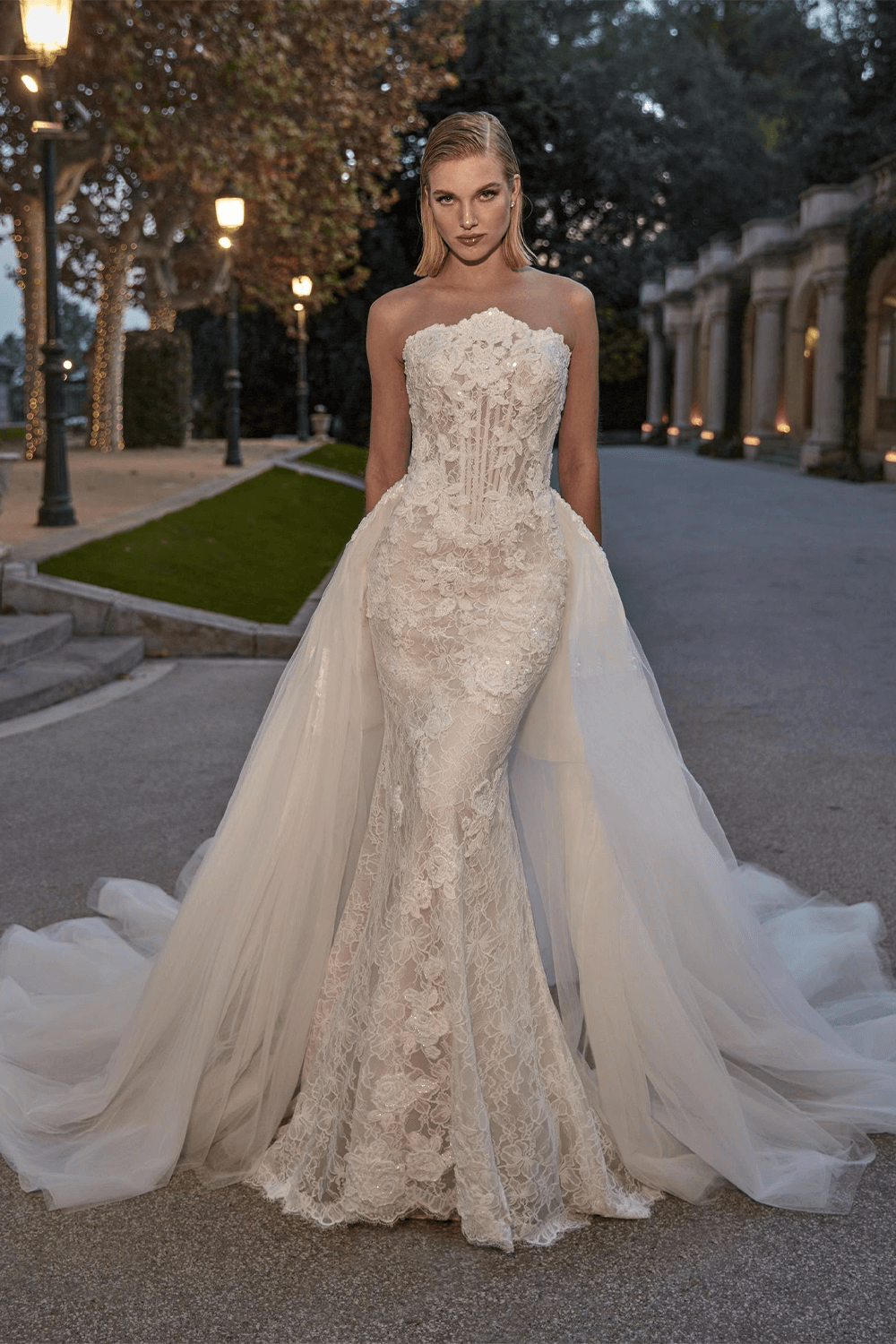 Pronovias Privee, Sculpted Mermaid Gown | Esposa