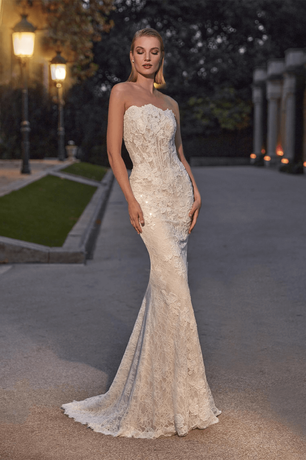 Pronovias Privee, Sculpted Mermaid Gown | Esposa