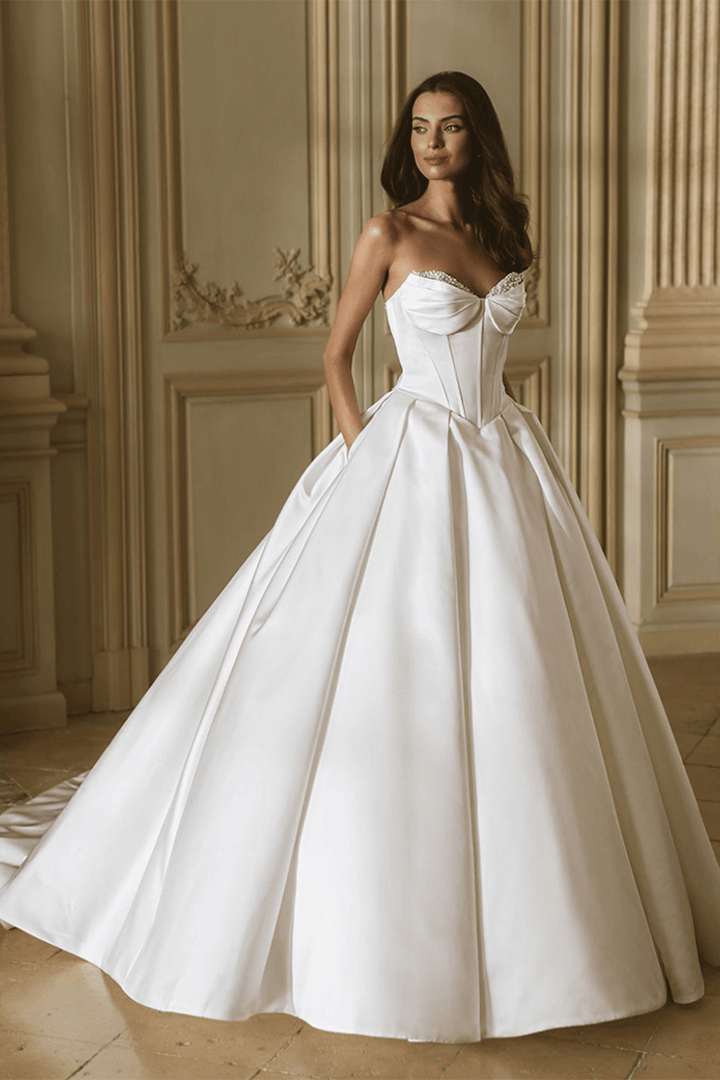 Elysee, Regal Ball Gown | Esposa