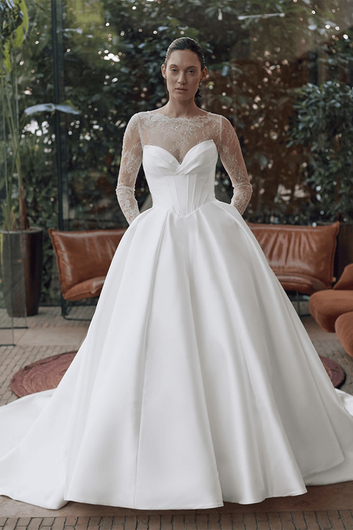 Elysee, Minimalist Ball Gown | Esposa