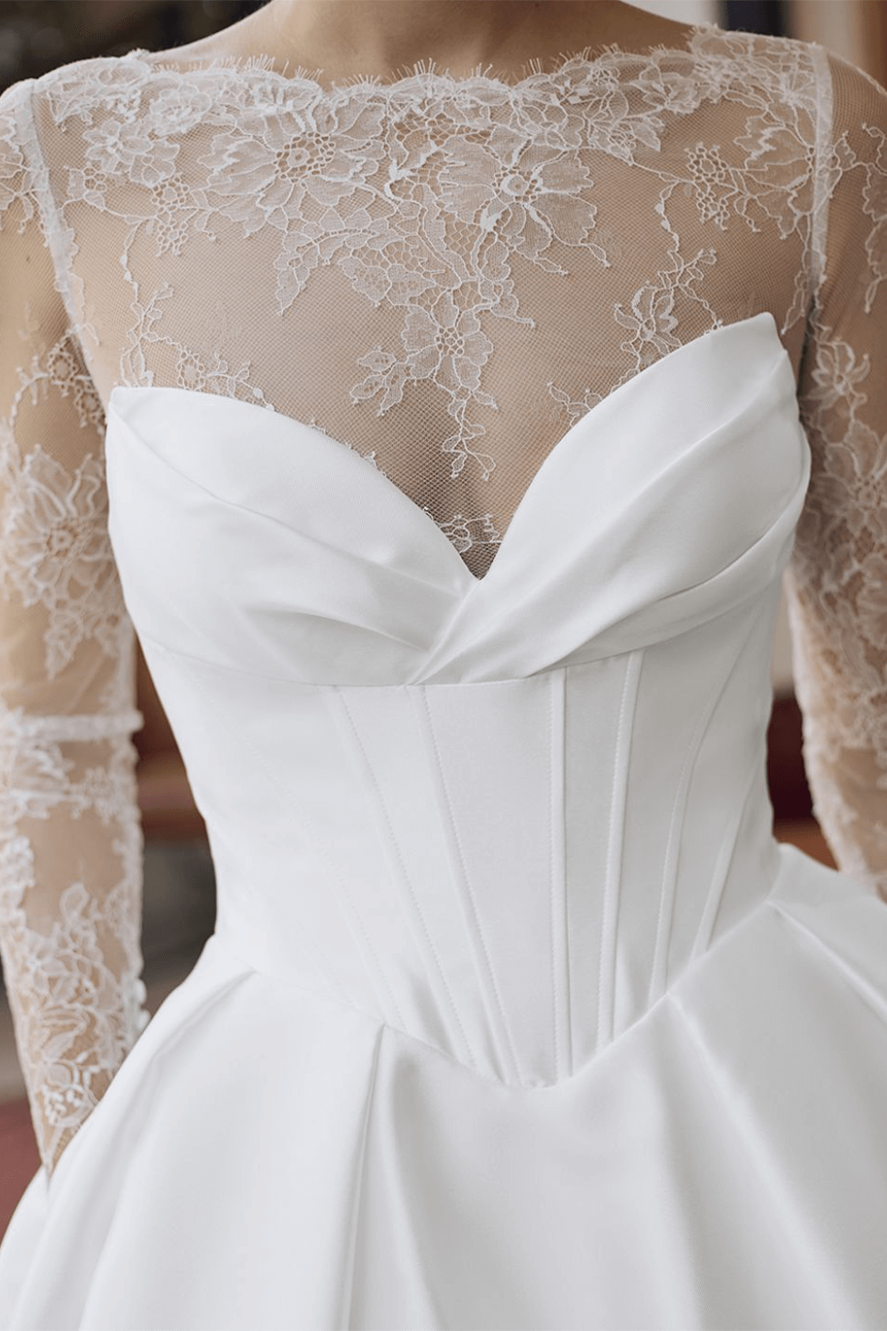 Elysee, Minimalist Ball Gown | Esposa