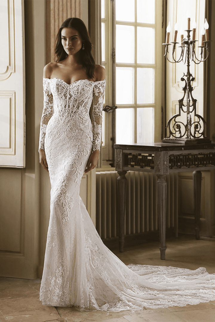 Elysee, Intricate Mermaid Gown | Esposa