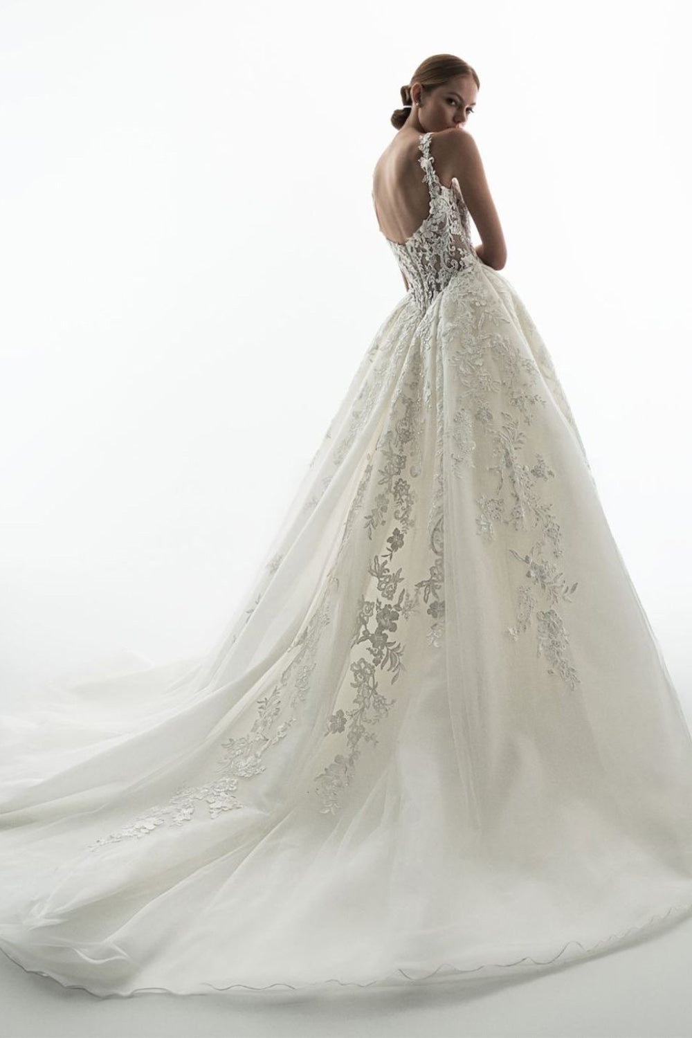 Enzoani Privé, Geranium, Dreamy Basque-Waist Lace Ball Gown | Esposa