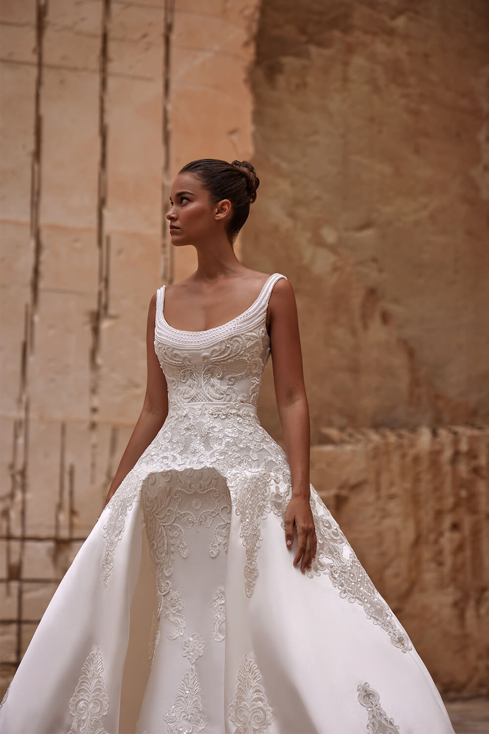 Milla Nova, Royal Lace Gown | Esposa