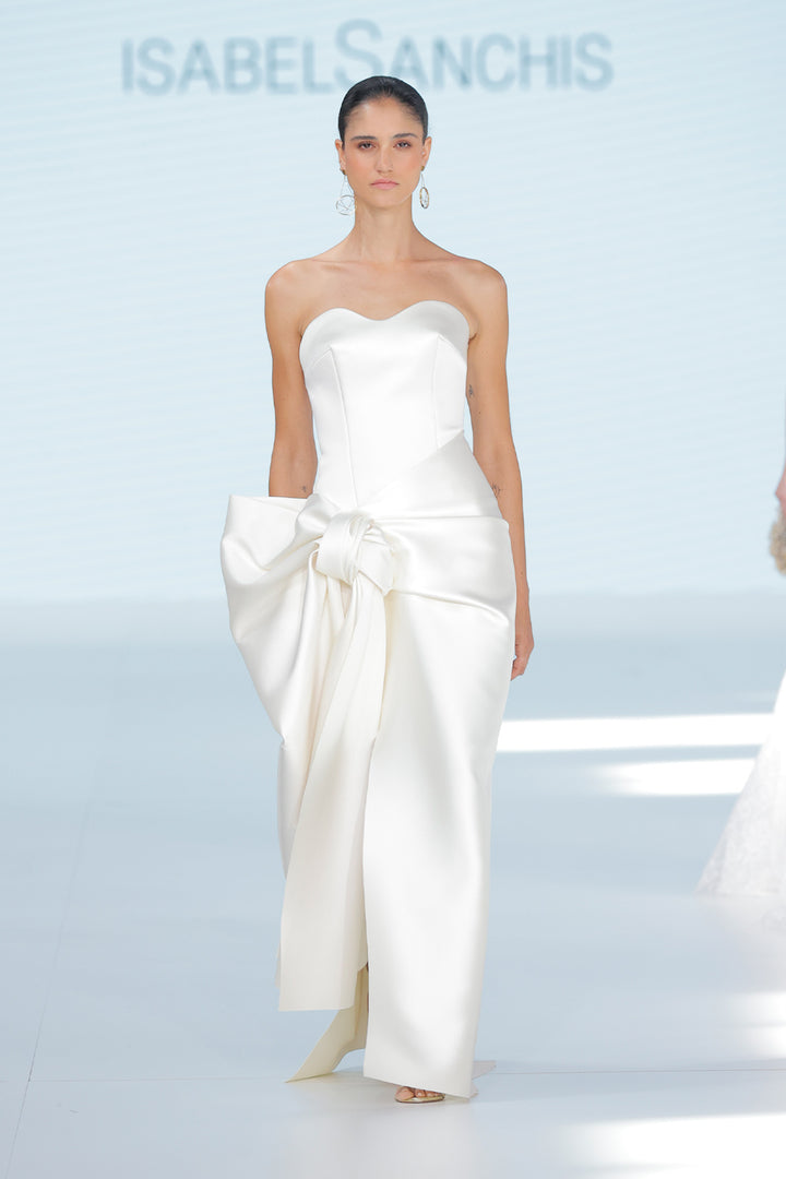Isabel Sanchis, Kirilov, Sculptural Strapless Evening Gown | Esposa