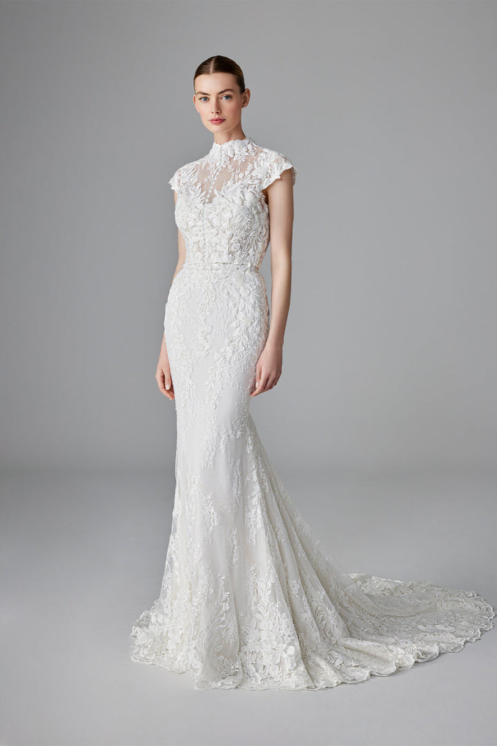 Pronovias, Elegant Mermaid Dress | Esposa
