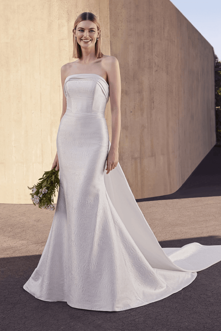 Pronovias, Modern Mermaid Gown | Esposa