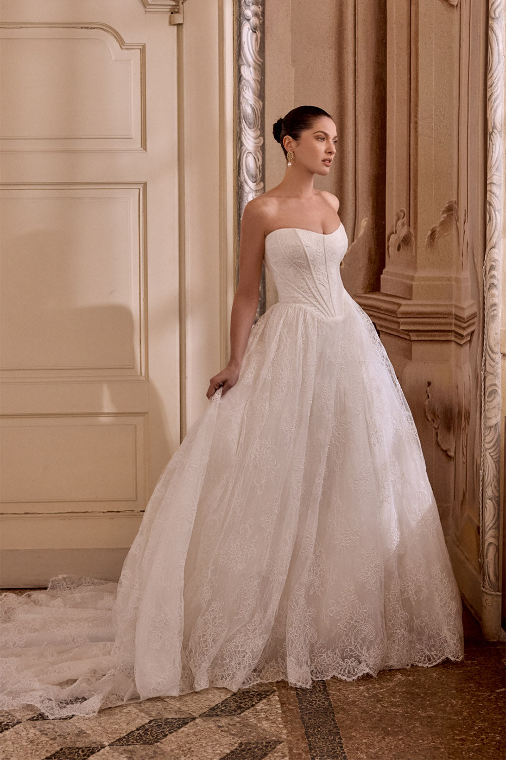Justin Alexander, Ethereal Strapless Gown | Esposa