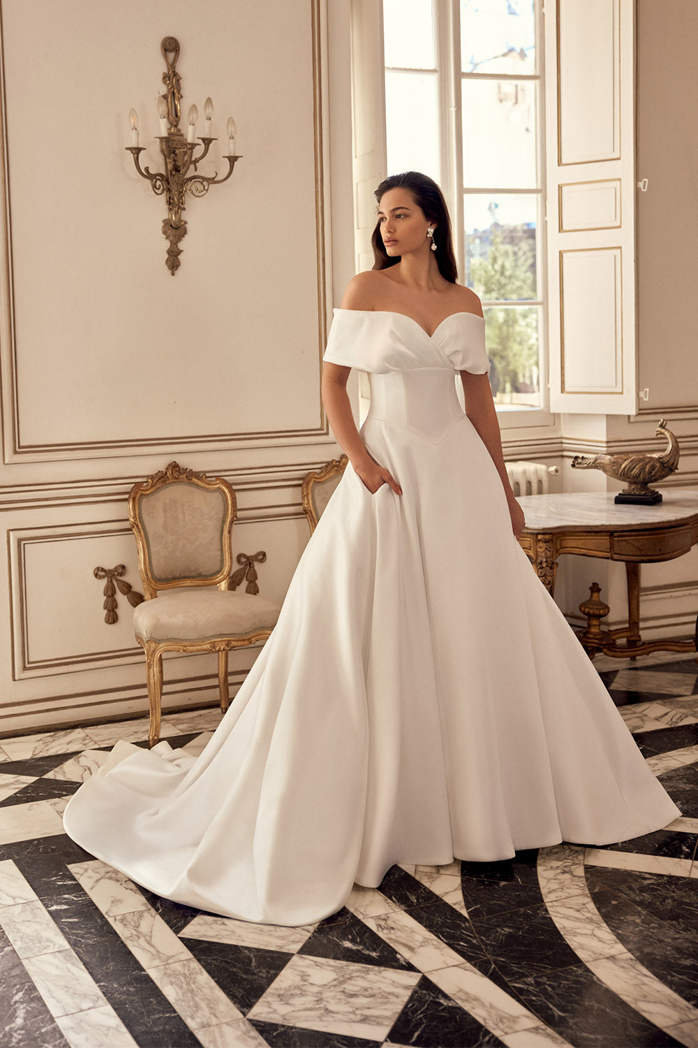 Justin Alexander, Impeccable Mikado A-Line Gown | Esposa