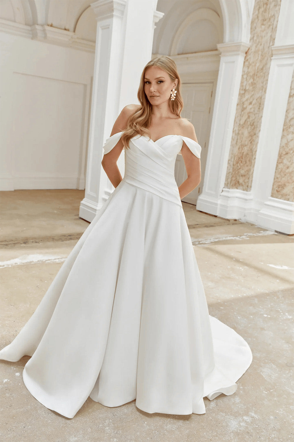 Justin Alexander, Romantic A-Line Gown | Esposa