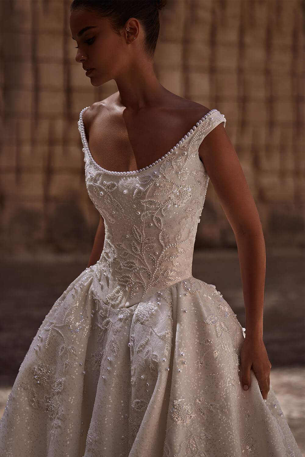 Milla Nova, Shimmering Sequined Gow | Esposa