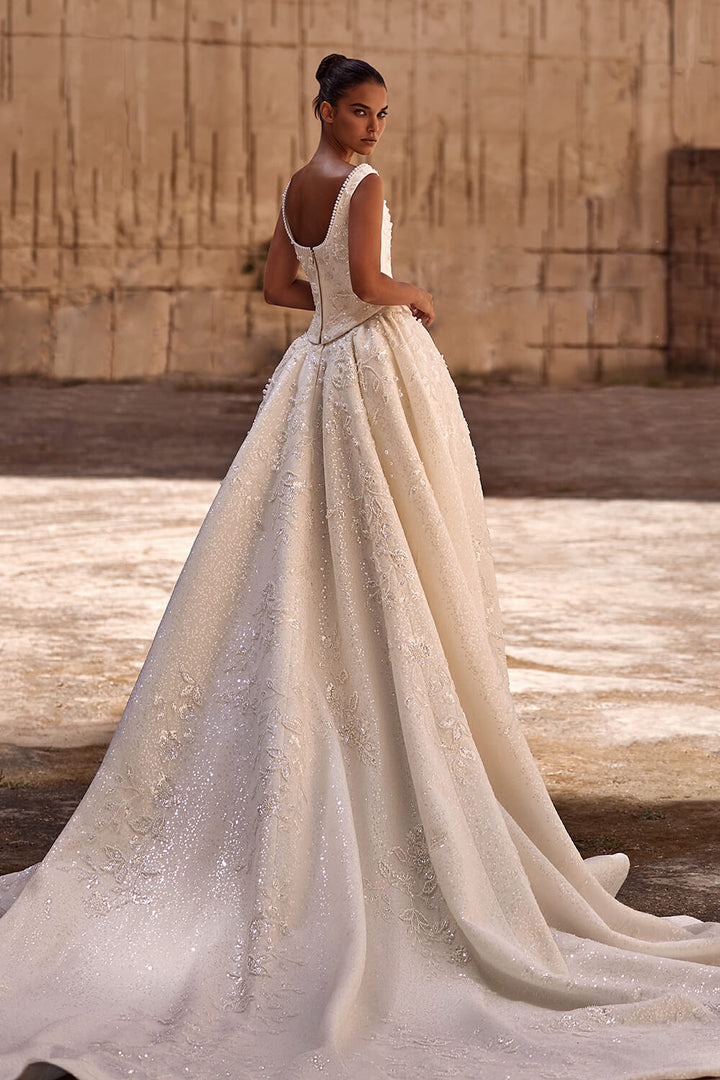 Milla Nova, Shimmering Sequined Gow | Esposa